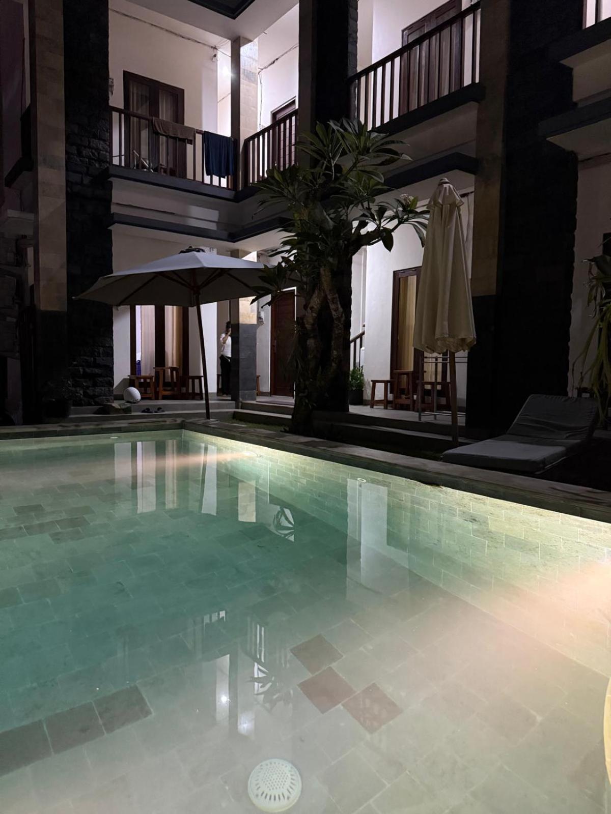 Ken Ken Guest House Seminyak Exterior foto